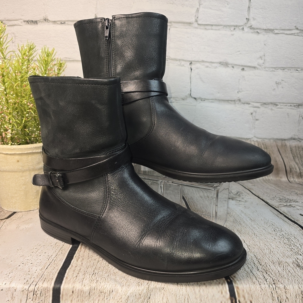 ECCO WOMENS ANKLE BOOTS BLACK LEATHER BUCKLE ZIP ROUND TOE CASUAL SIZE 40